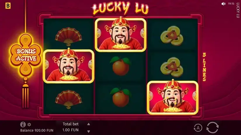 Lucky Lu slot screenshot 3