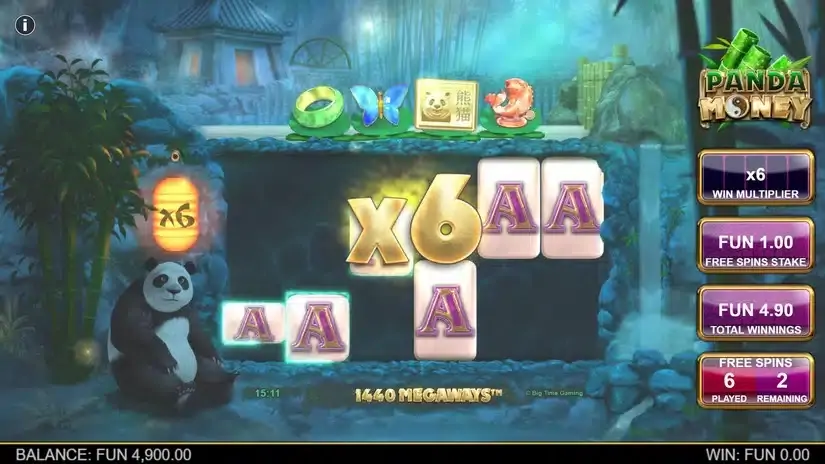 Panda Money Megaways slot screenshot 