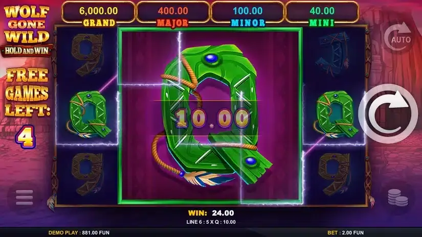 Wolf Gone Wild Hold And Win slot screenshot 3