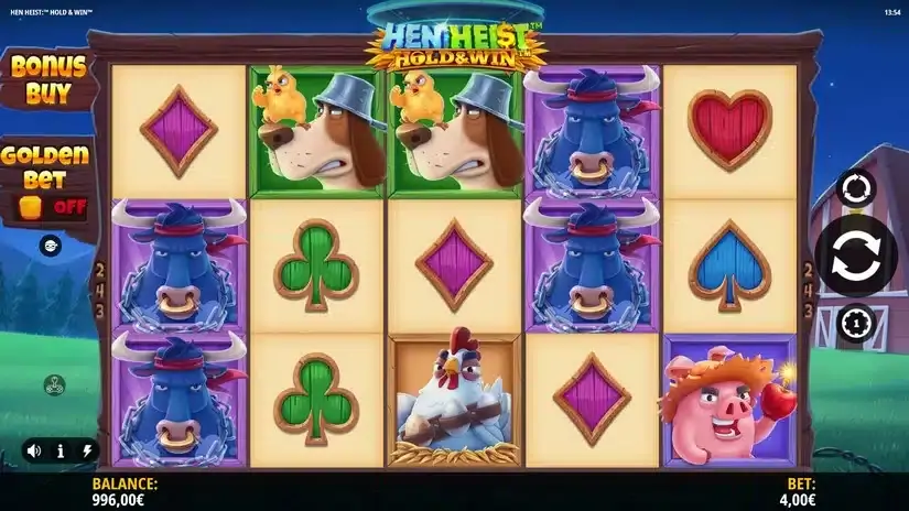 Hen Heist: Hold & Win slot screenshot