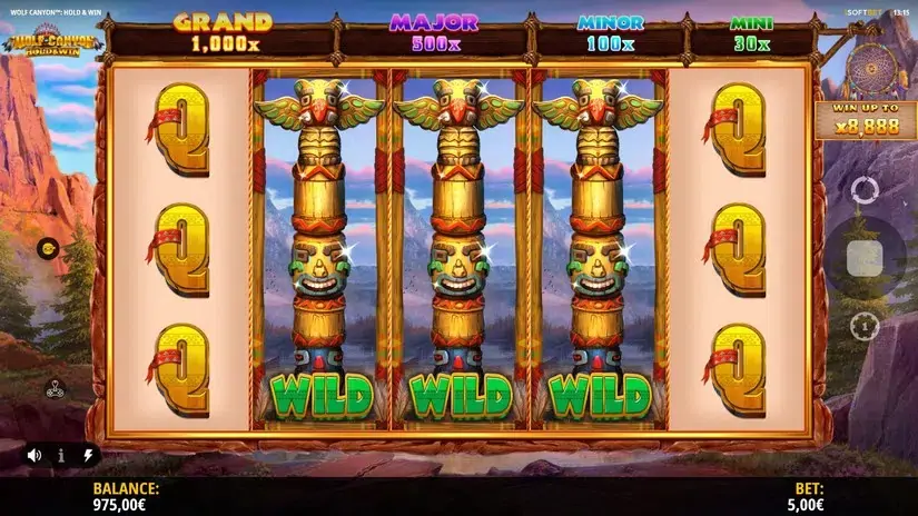 Wolf Canyon Hold & Win slot screenshot 2