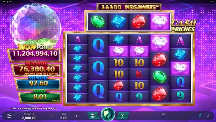 Cash ‘N Riches WowPot Megaways slot screenshot
