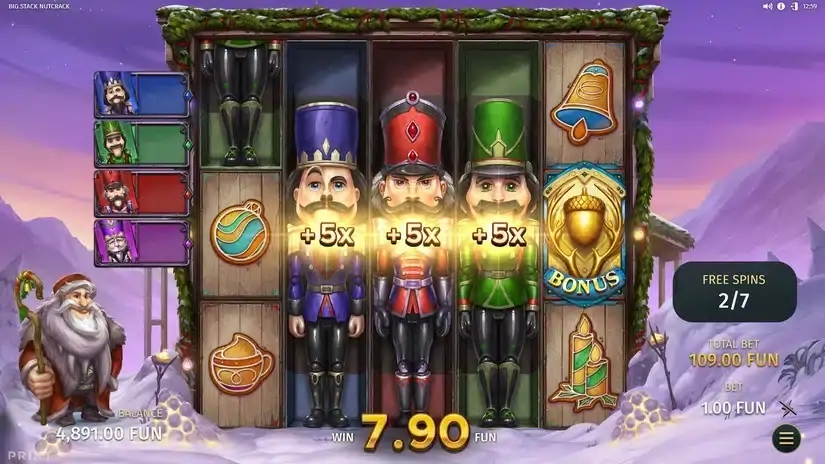 Big Stack Nutcrack slot screenshot 3