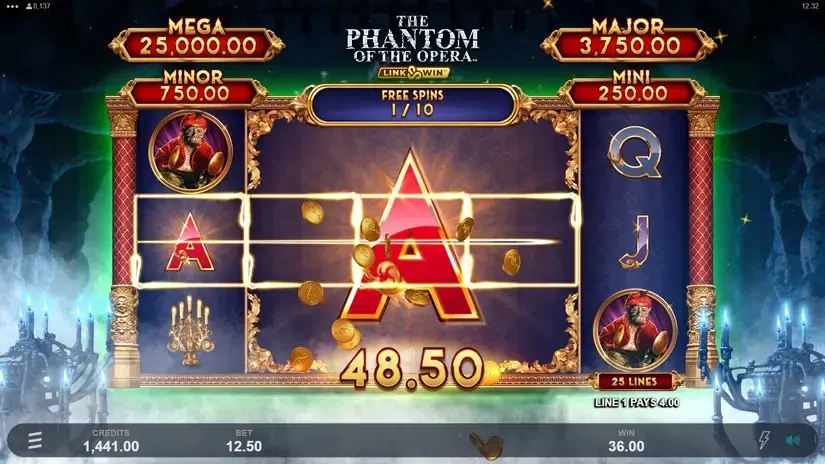 Phantom of the Opera Link & Win slot screenshot 5